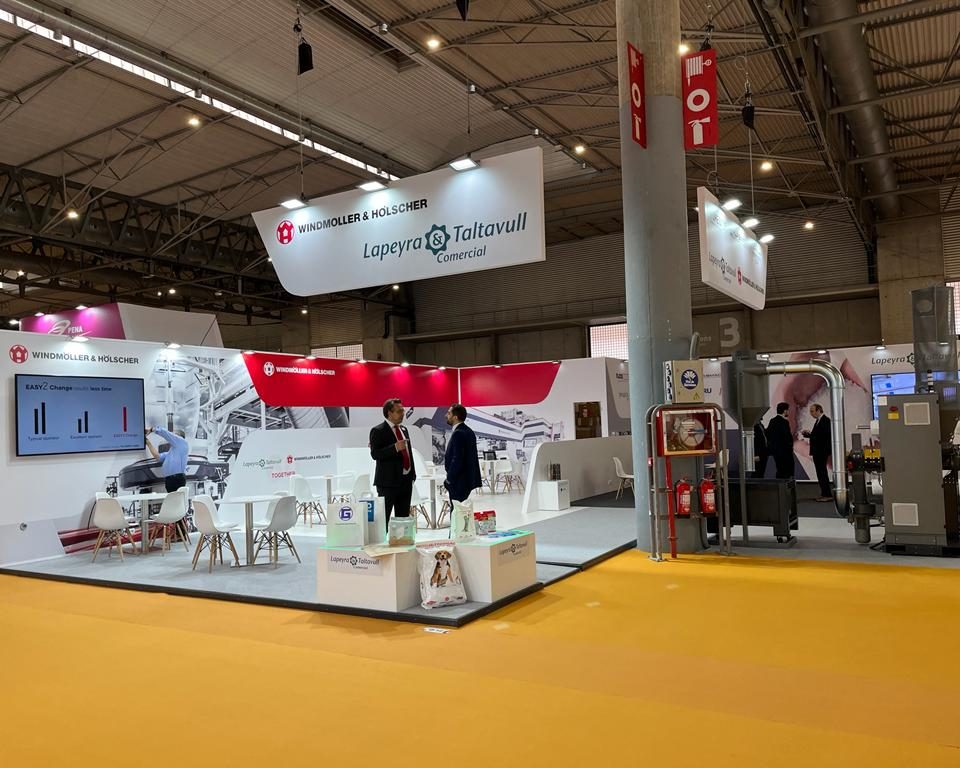 LAPEYRA – EQUIPLAST 2023
