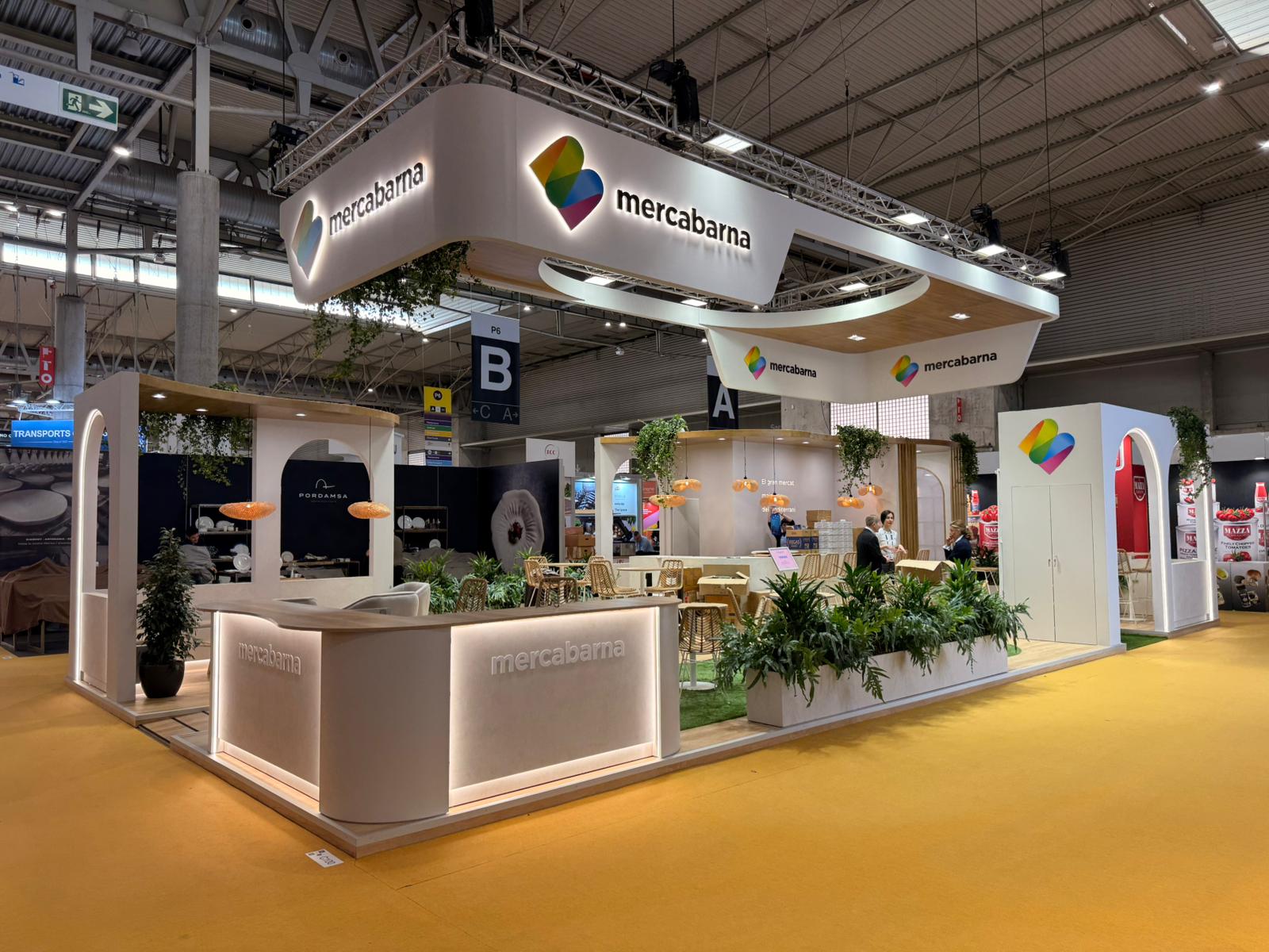 Diseño y construcción del Stand MERCABARNA en ALIMENTARIA 2026.
